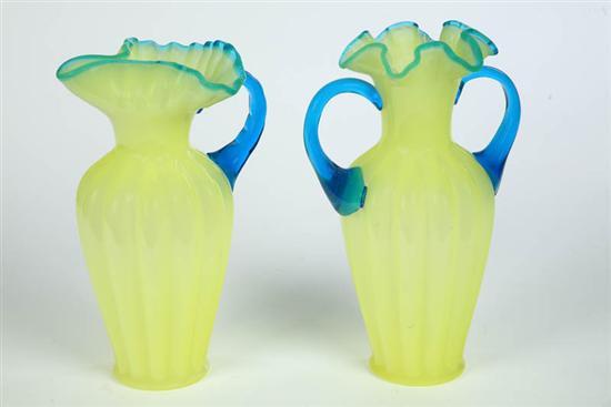 Appraisal: TWO PIECES OF ART GLASS Possibly Fenton Both pieces have