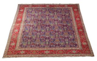 Appraisal: Hand knotted Persian Kashan wool rug x Hand knotted Persian