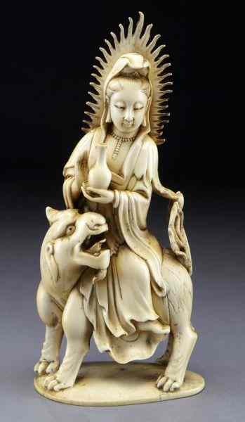 Appraisal: Chinese Qing carved ivory Guanyin International buyers should note that