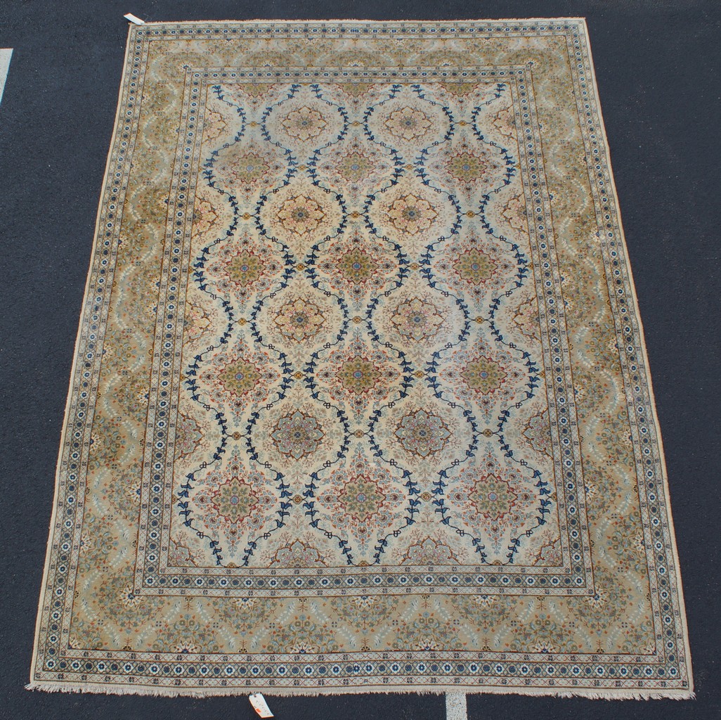 Appraisal: x Indo-Persian carpet