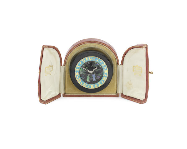 Appraisal: A fine early th century 'laque burgaute' desk timepiece in