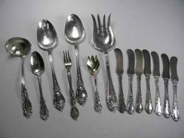 Appraisal: Lot of assorted sterling silver flatware Includes two ''Heirloom'' sterling