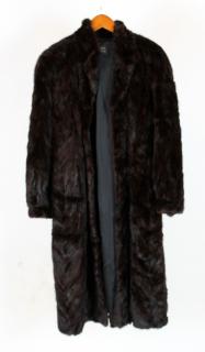 Appraisal: Vintage mid length ladies Mink coat Vintage mid length ladies