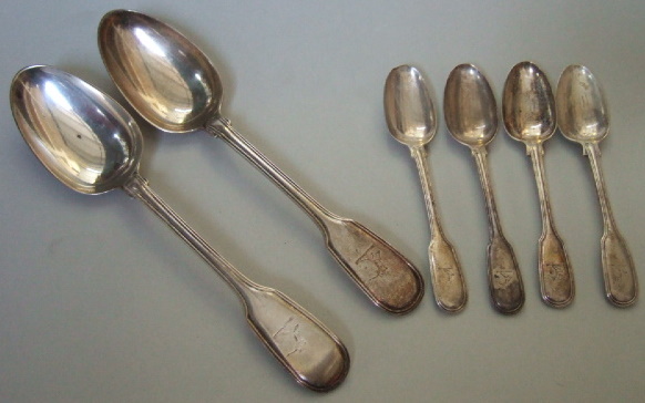 Appraisal: Silver double struck fiddle and thread pattern pattern table flatware