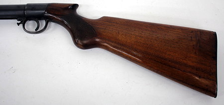 Appraisal: A HAENEL MODEL IV E AIR RIFLE with lever beneath