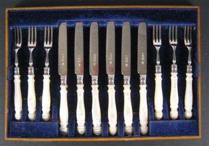 Appraisal: English sterling silver fish service london Comprising six forks and