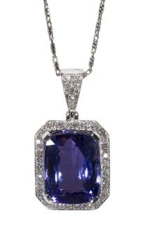 Appraisal: Large tanzanite diamond and k white gold pendant-necklace featuring one