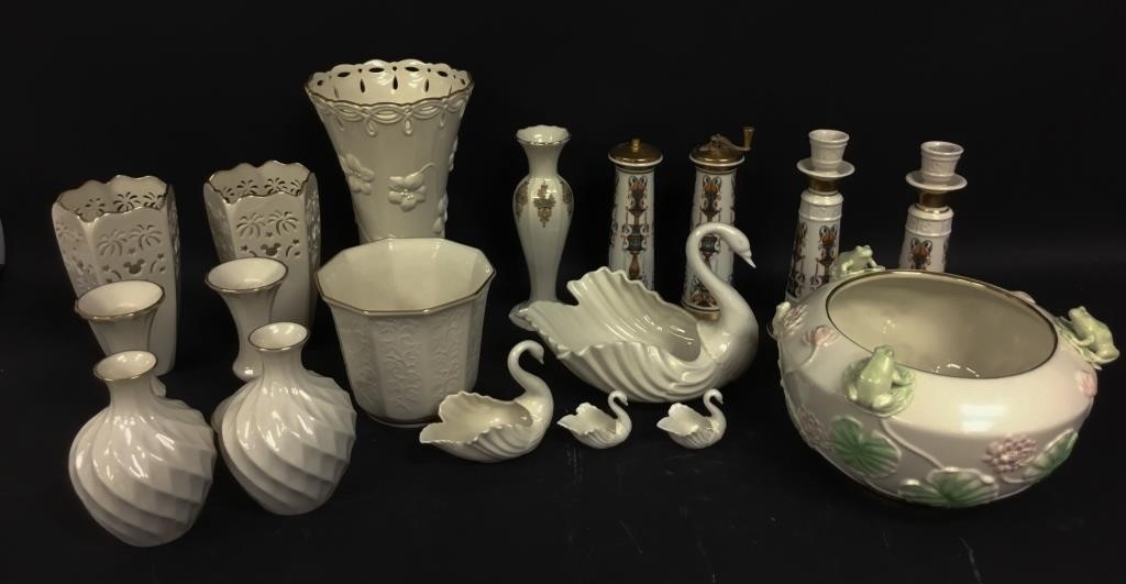 Appraisal: PIECES OF LENOX PORCELAINIncluding vases Lido pattern candlesticks and salt