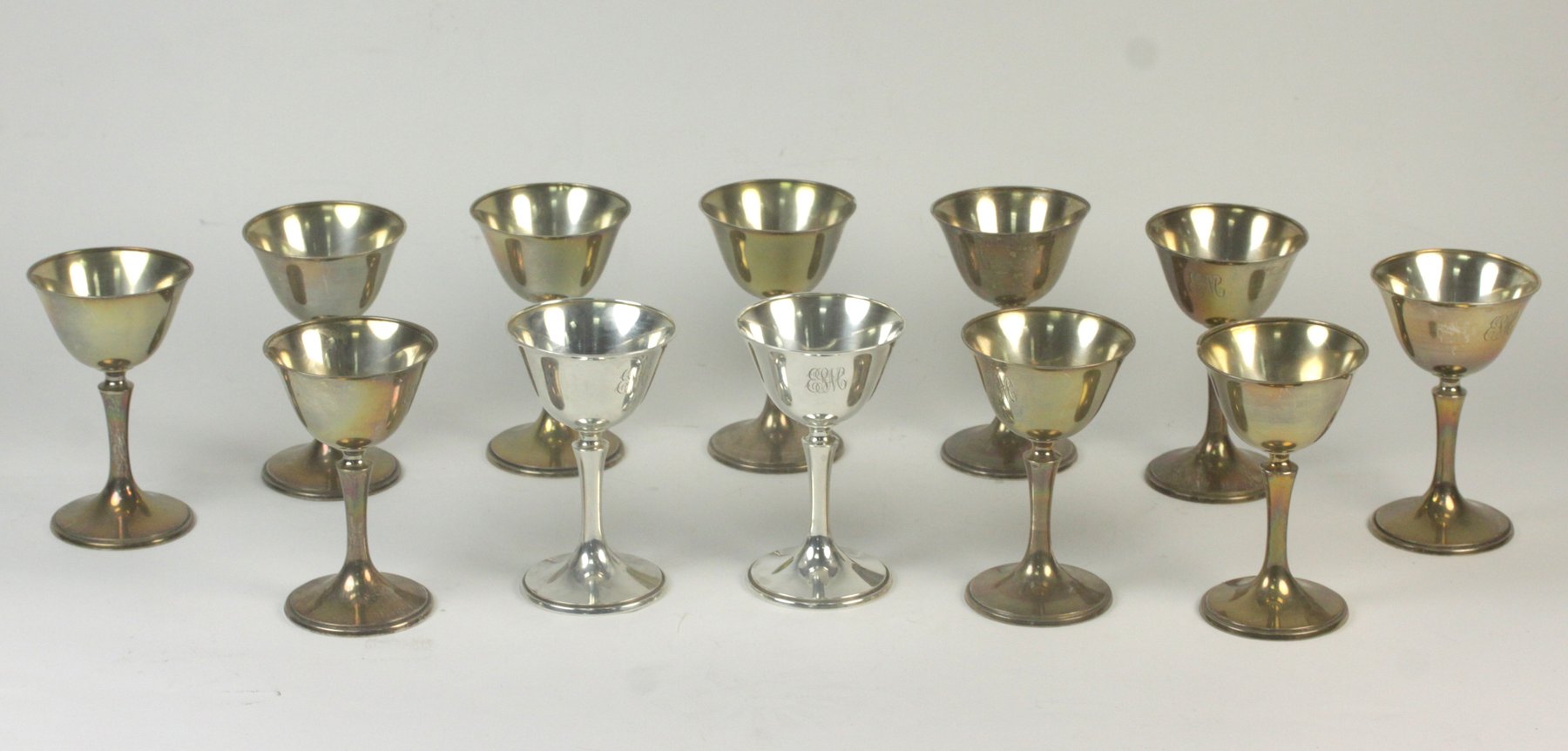 Appraisal: A set of twelve American silver wine goblets Gorham the