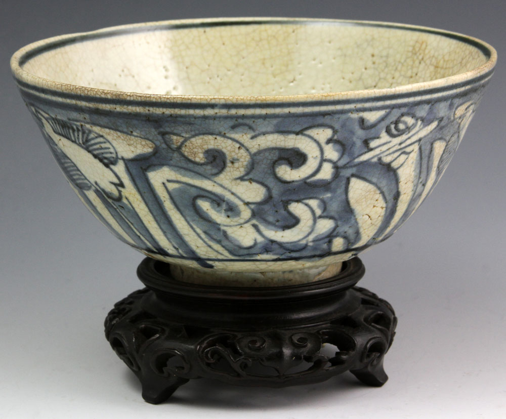 Appraisal: - Blue and White Bowl Blue and white bowl the