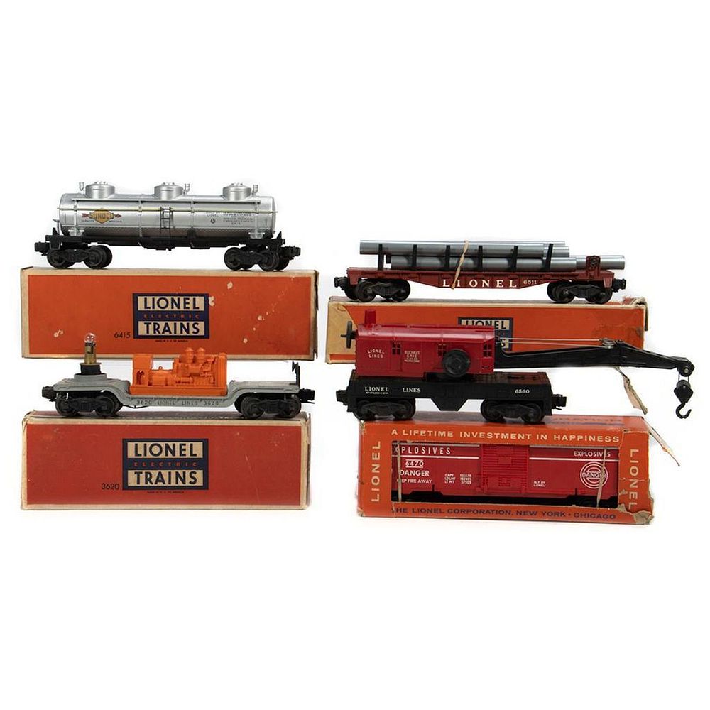 Appraisal: Lionel Freight Cars Lionel O Gauge Exploding Target Car with