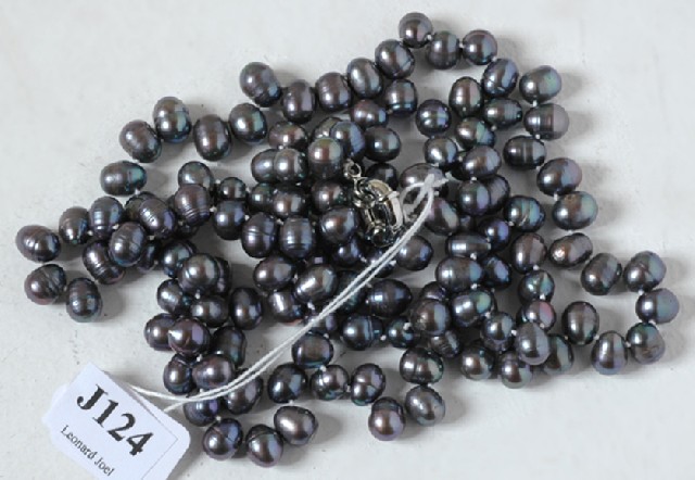 Appraisal: DOUBLE STRAND OF BLACK FRESH WATER PEARL NECKLACE TO A