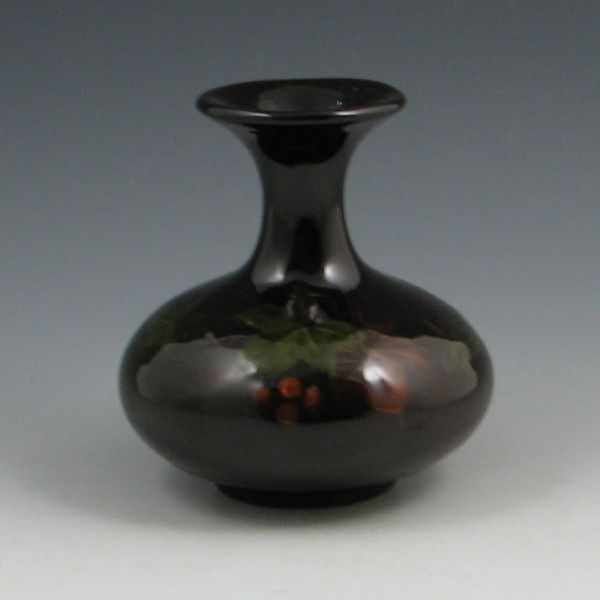 Appraisal: Cambridge standard glaze vase signed what appears to be DK