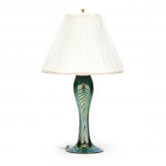 Appraisal: STEVEN CORREIA PULLED FEATHER ART GLASS TABLE LAMP limited edition