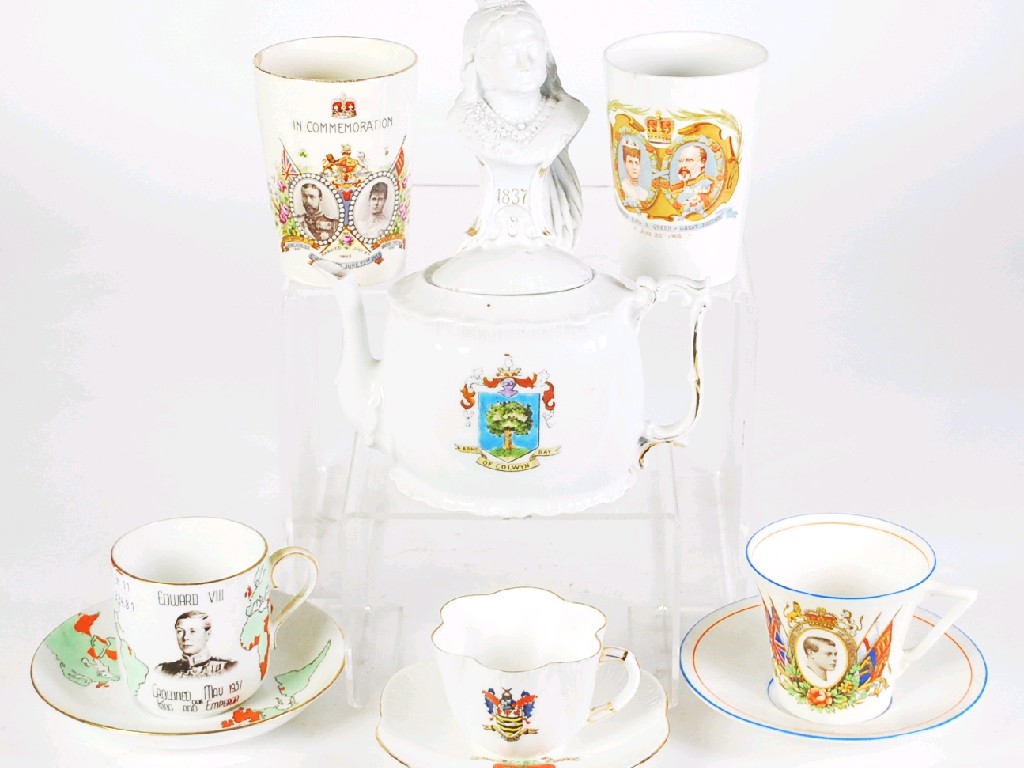 Appraisal: FOURTEEN PIECES OF QUEEN VICTORIA AND LATER ROYAL COMMEMORATIVE CHINA