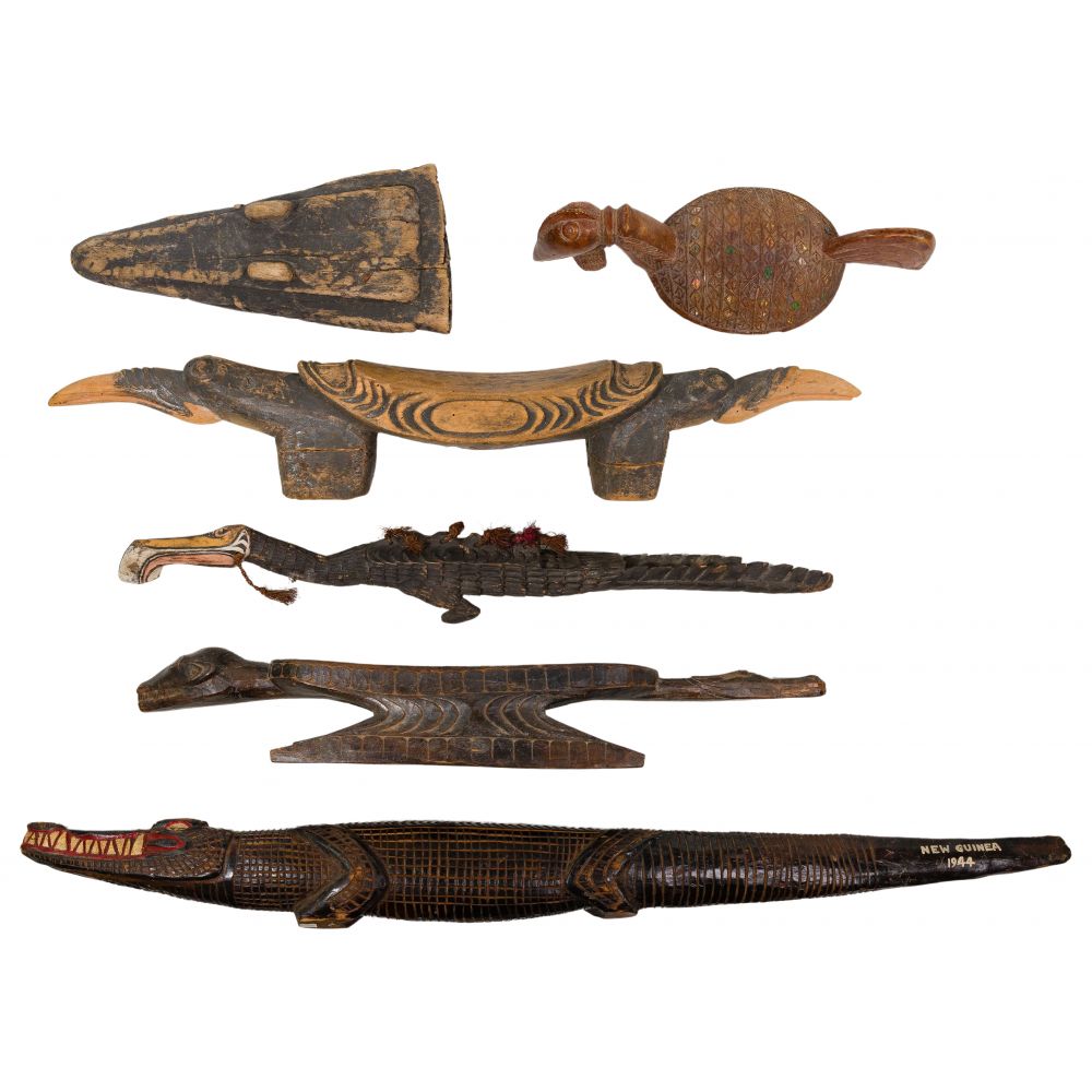 Appraisal: MULTI-CULTURAL ANIMAL DECORATIVE ASSORTMENT items most from the Oceanic People