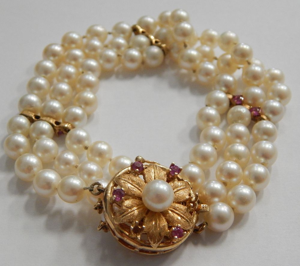 Appraisal: Vtg K YG CLASP PEARL RUBY STRAND BRACELET A vintage