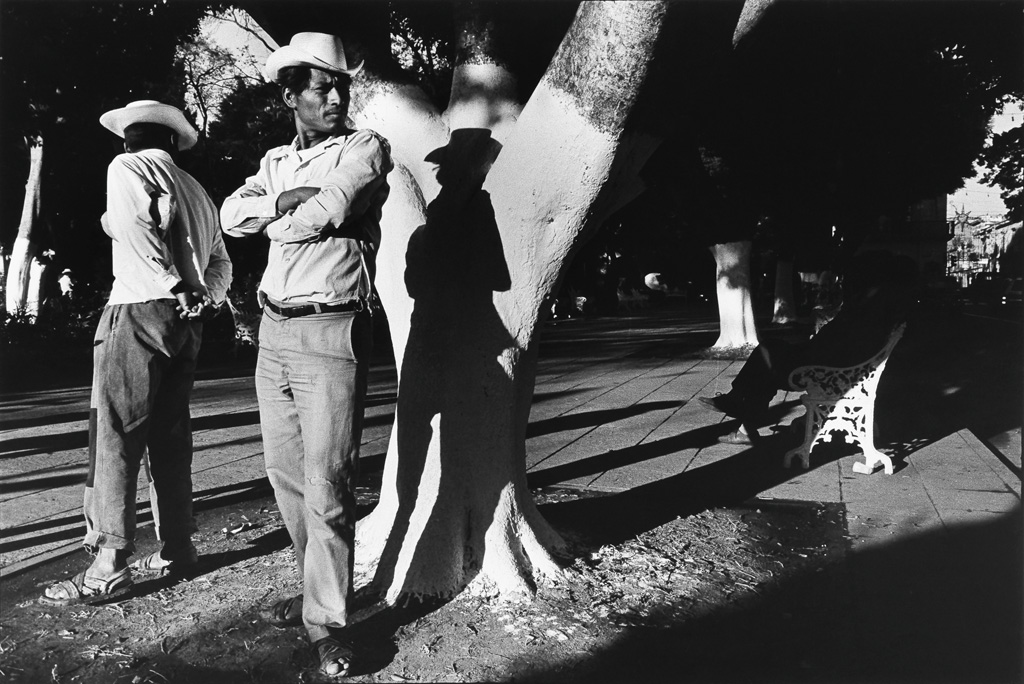 Appraisal: DANNY LYON - Oaxaca Oaxaca Silver print the image measuring