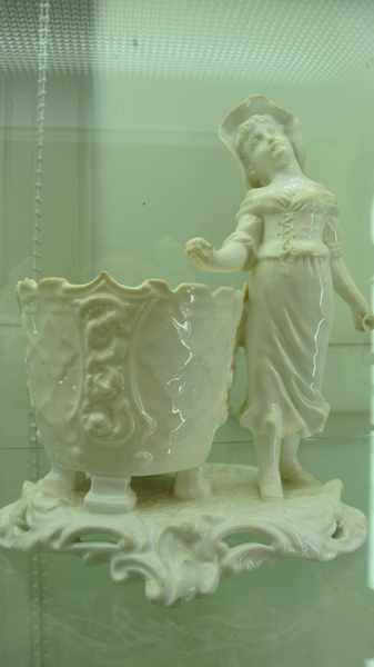 Appraisal: VICTORIAN TUSCAN CHINA FIGURAL VASE