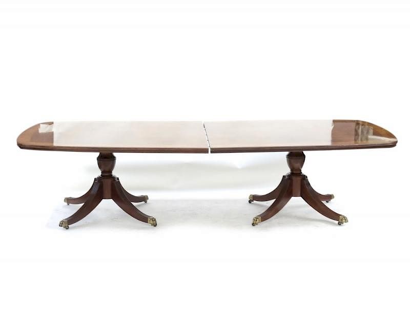 Appraisal: George III Style Pedestal Dining Table George III style pedestal