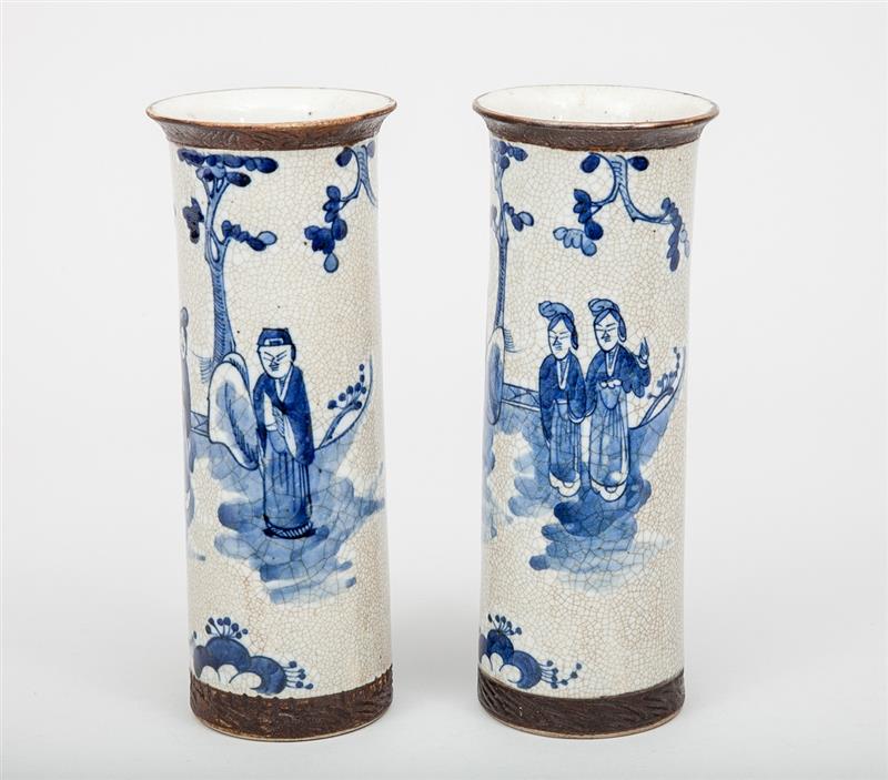 Appraisal: Pair of Chinese Blue and White Crackle-Glazed Porcelain Cylindrical Vases