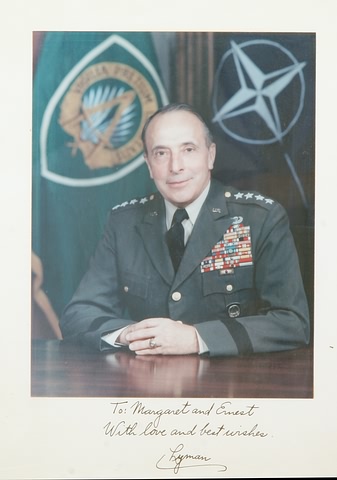 Appraisal: Signed photograph of Lemnitzer showing Lemnitzer in uniform at desk