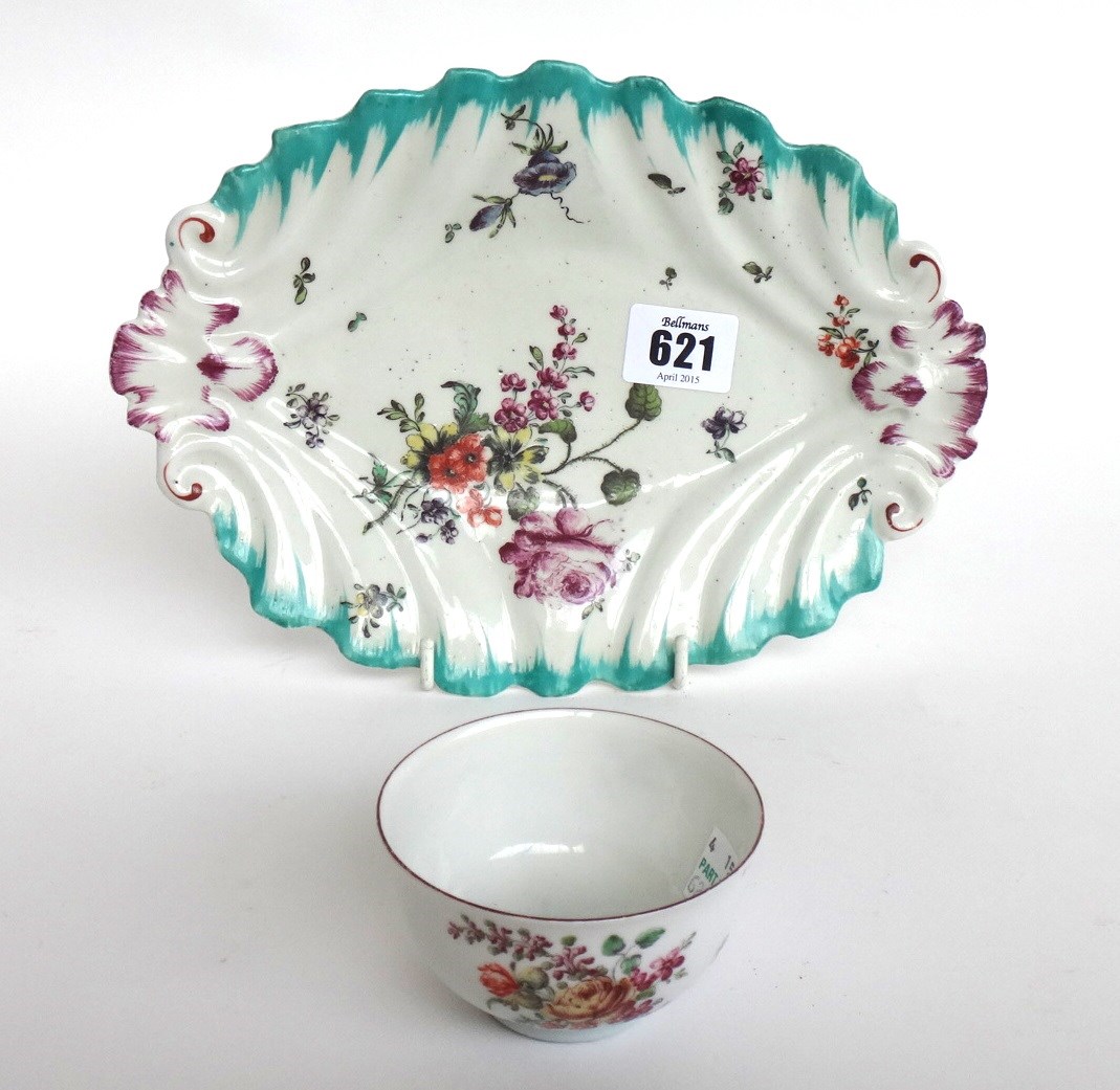 Appraisal: A Chelsea teabowl and a Derby silver-shaped oval dish the