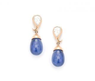 Appraisal: A PAIR OF DIAMOND AND TANZANITE DROP EARRINGS A PAIR