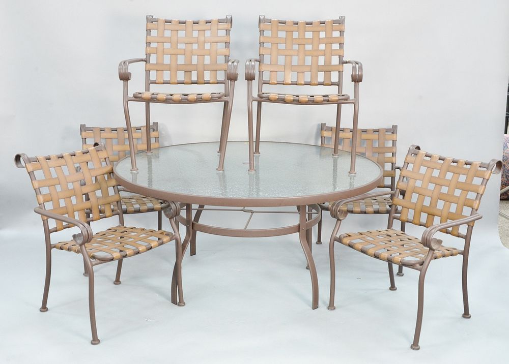 Appraisal: Woodard seven piece outdoor patio set with six armchairs and