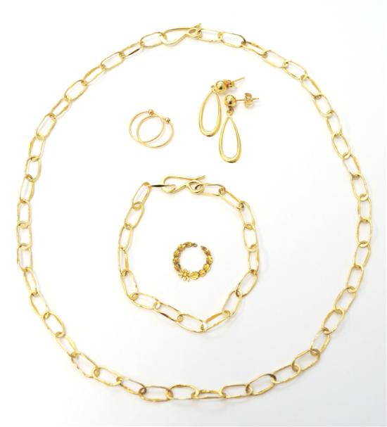 Appraisal: JEWELRY k oval open link matching necklace and bracelet k