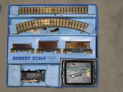 Appraisal: A Hornby Dublo EDG Goods train set with L M