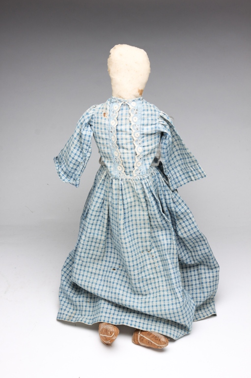 Appraisal: PENNSYLVANIA RAG DOLL Ca - Body made of printed fabric