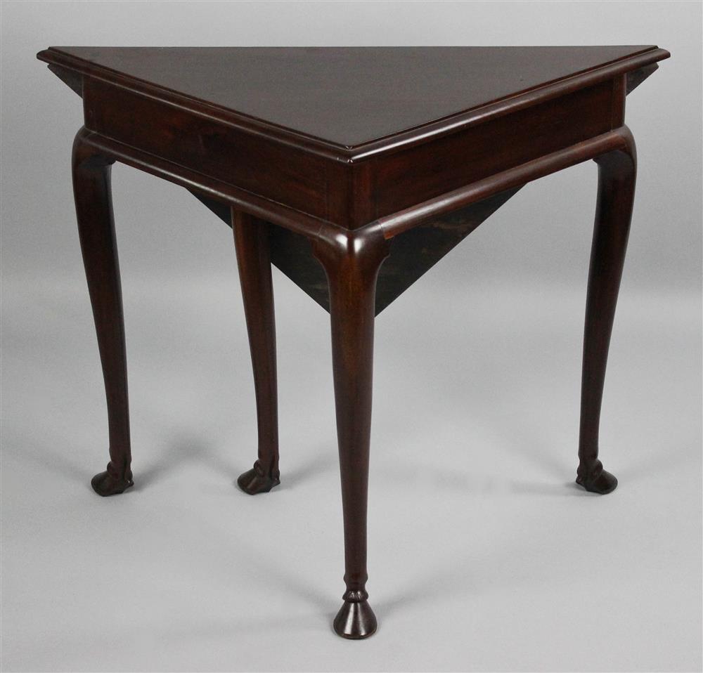 Appraisal: QUEEN ANNE STYLE MAHOGANY HANDKERCHIEF TABLE having a triangular top