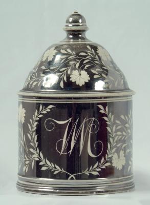 Appraisal: AN ENGLISH PEARLWARE SILVER LUSTRE RESIST TOBACCO JAR with cover