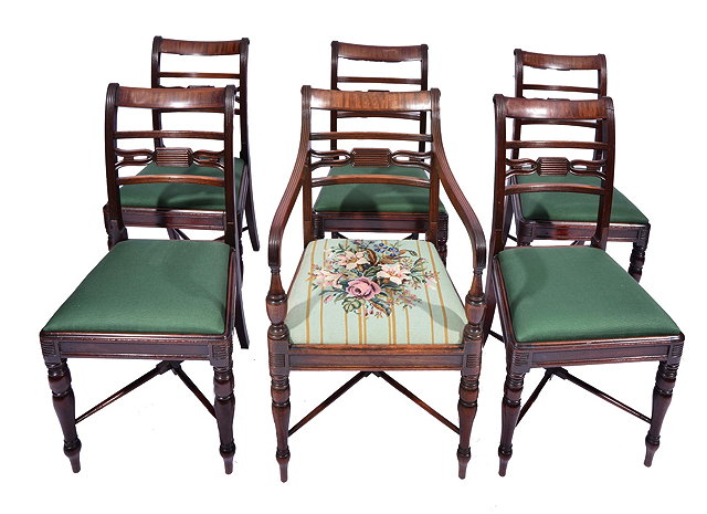 Appraisal: A SET OF SIX REGENCY MAHOGANY DINING CHAIRS each with