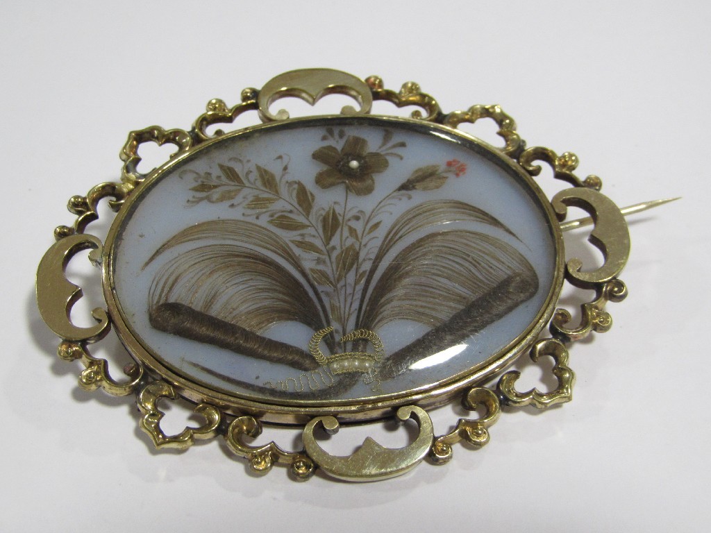 Appraisal: Victorian yellow metal mourning brooch