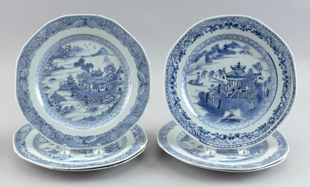 Appraisal: SIX SIMILAR CHINESE BLUE AND WHITE NANKING PORCELAIN PLATES TH