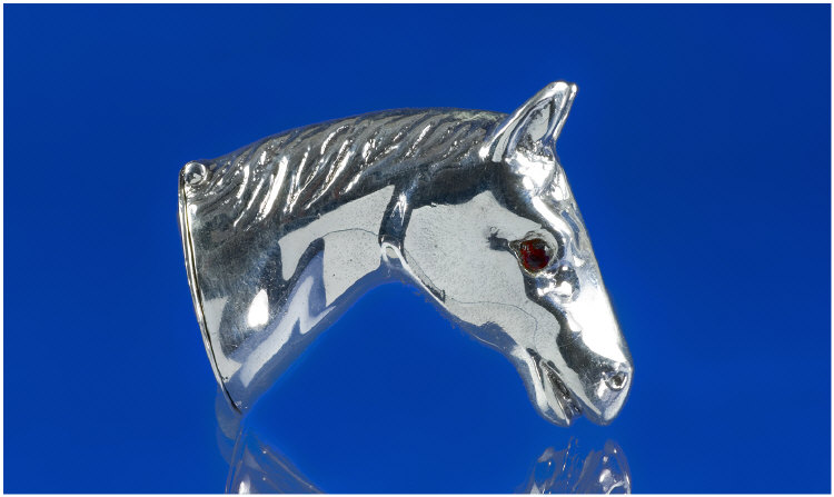 Appraisal: Silver Vesta Case Realistically Modelled As A Horses Head Set