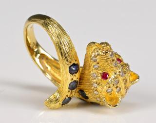 Appraisal: K Leopard Ring with Stones K yellow gold leopard ring