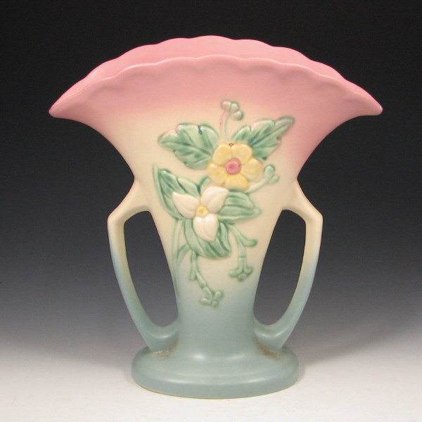 Appraisal: Hull Wildflower W- - Vase - Mint Wildflower vase in