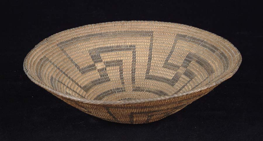 Appraisal: PIMA BASKETRY BOWL EARLY TH CENTURY Willow and devil s