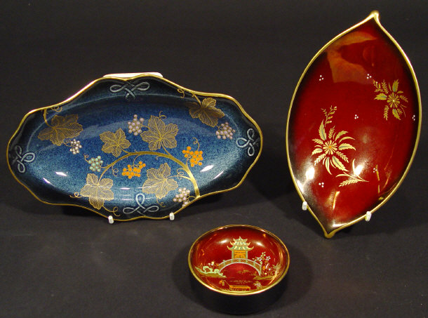 Appraisal: Carltonware Rouge Royale ashtray enamelled with chinoiserie scenes a similar