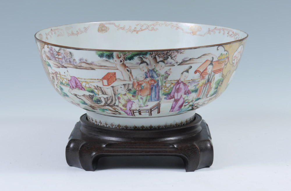 Appraisal: QING DYNASTY MANDARIN ROSE PUNCH BOWL Exterior nicely decorated with