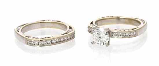 Appraisal: An Karat White Gold and Diamond Ring Set Simon G