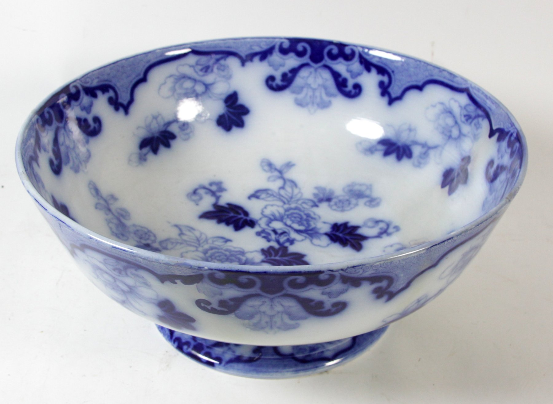 Appraisal: A Cauldon blue and white punch bowl of circular footed