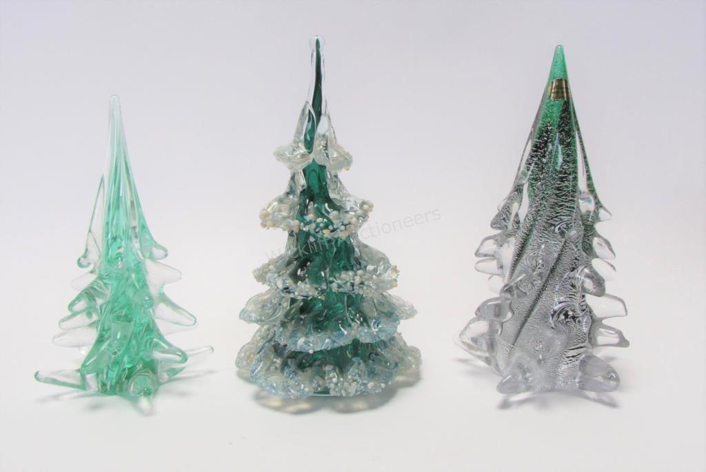 Appraisal: Three Murano glass trees including a green to clear glass