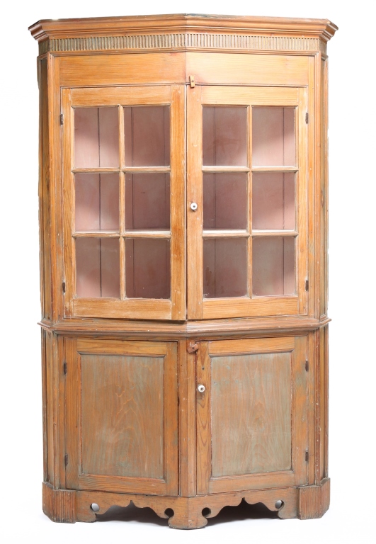 Appraisal: SOUTHERN TURKEY BREAST CORNER CUPBOARD Mid th century yellow pine