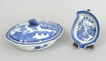 Appraisal: A Chinese Porcelain Soup Tureen with Lid and a Cheroot