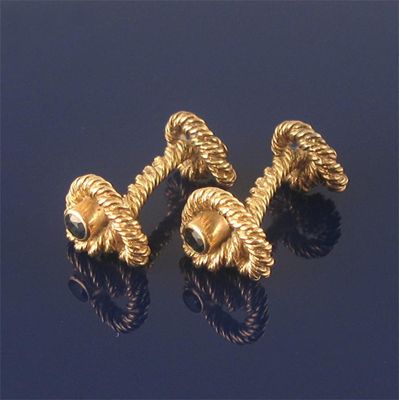 Appraisal: A pair of ct gold twisted rope design cuff links