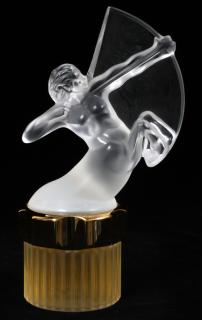 Appraisal: LALIQUE CRYSTAL FLACON PERFUME LALIQUE CRYSTAL FLACON PERFUME H ''